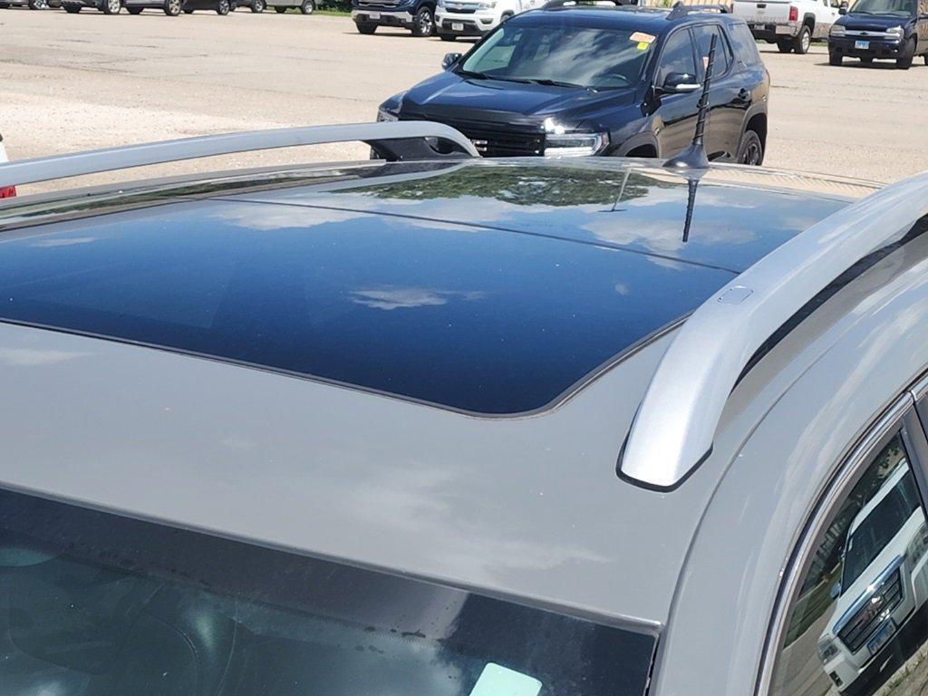used 2021 Jeep Cherokee car, priced at $22,970