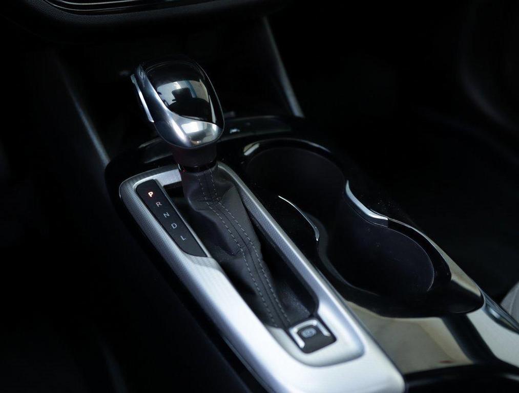 used 2024 Buick Envista car, priced at $25,970