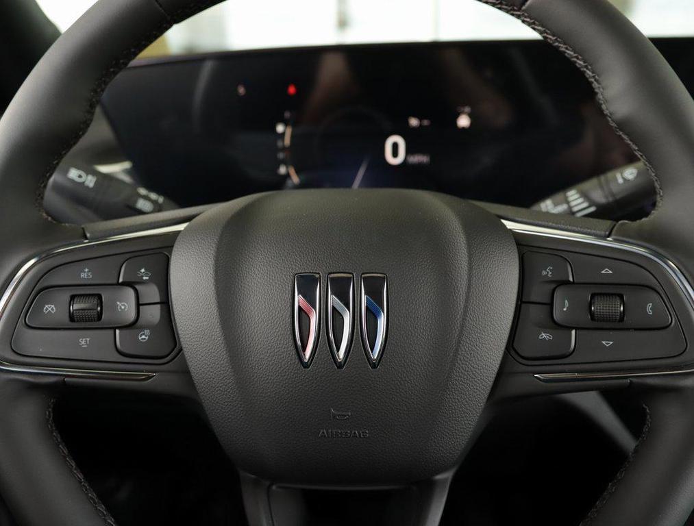 new 2025 Buick Envista car, priced at $27,730