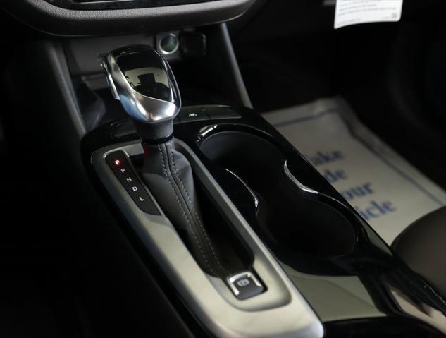 new 2025 Buick Envista car, priced at $27,820