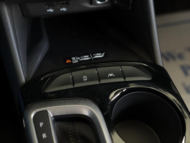 new 2025 Buick Envista car, priced at $27,820