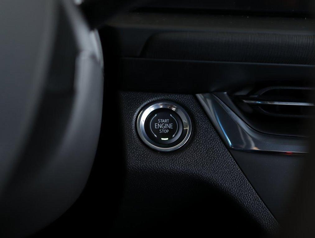new 2026 Buick Envista car, priced at $28,080