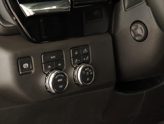 new 2025 GMC Sierra 1500 car, priced at $59,281