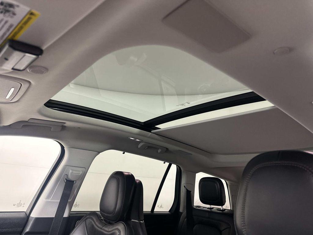 used 2025 Lincoln Aviator car, priced at $57,998