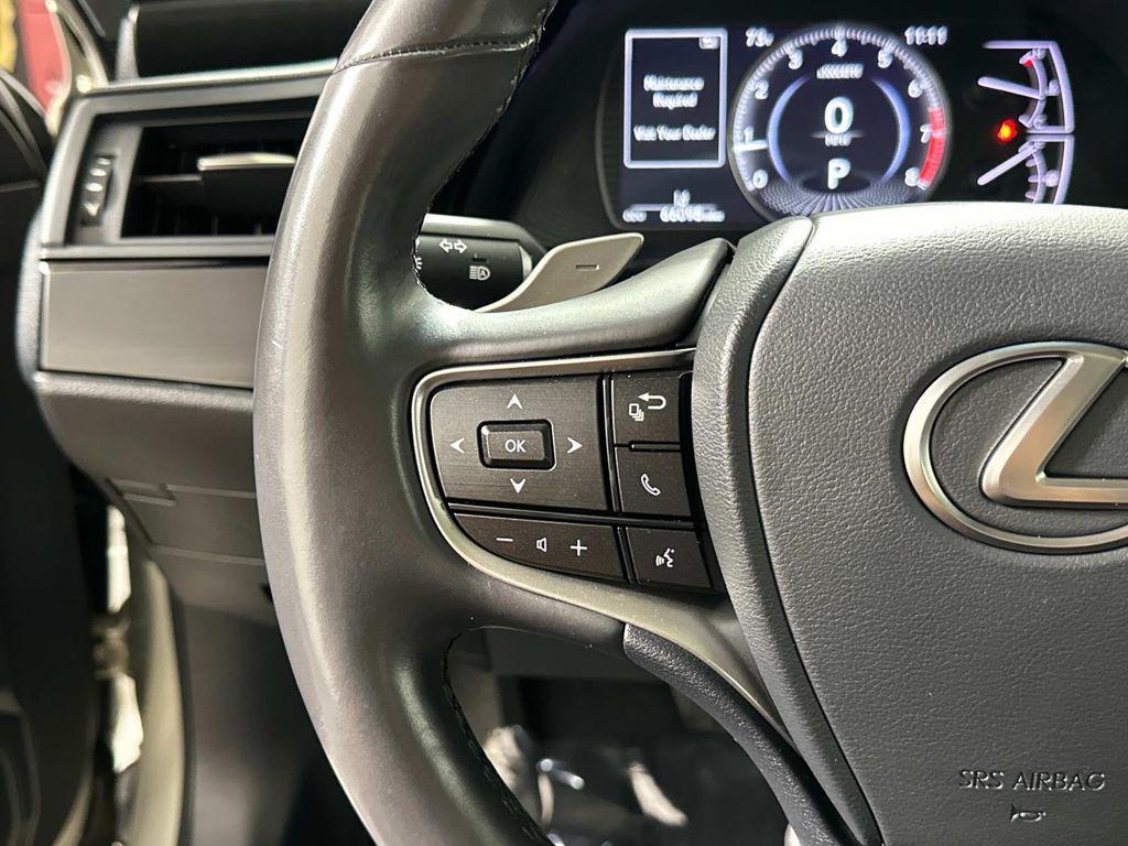 used 2022 Lexus ES 350 car, priced at $30,498