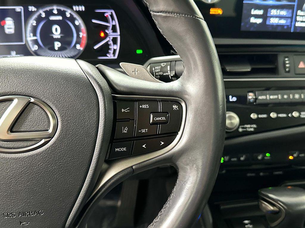 used 2022 Lexus ES 350 car, priced at $30,498