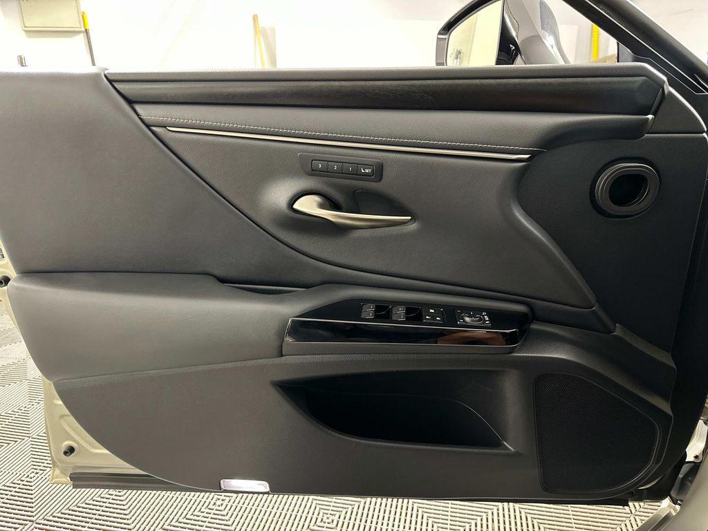 used 2022 Lexus ES 350 car, priced at $30,498