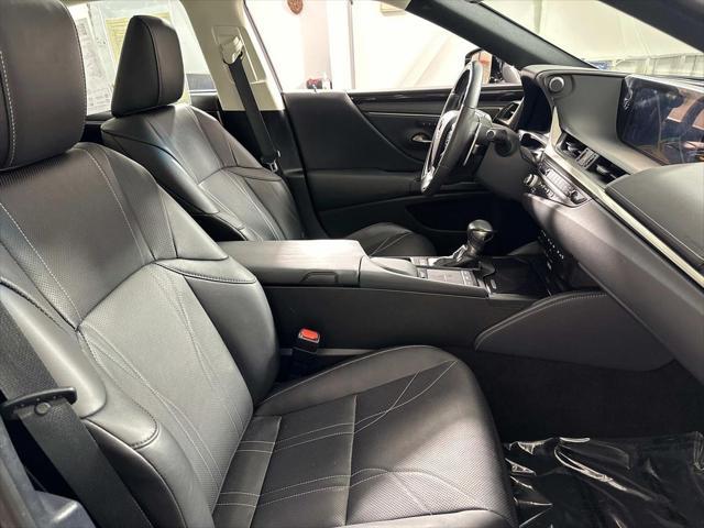 used 2021 Lexus ES 350 car, priced at $39,698