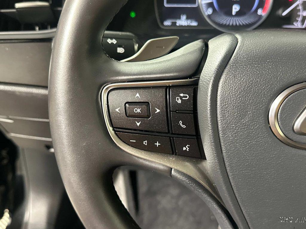 used 2022 Lexus ES 350 car, priced at $35,498