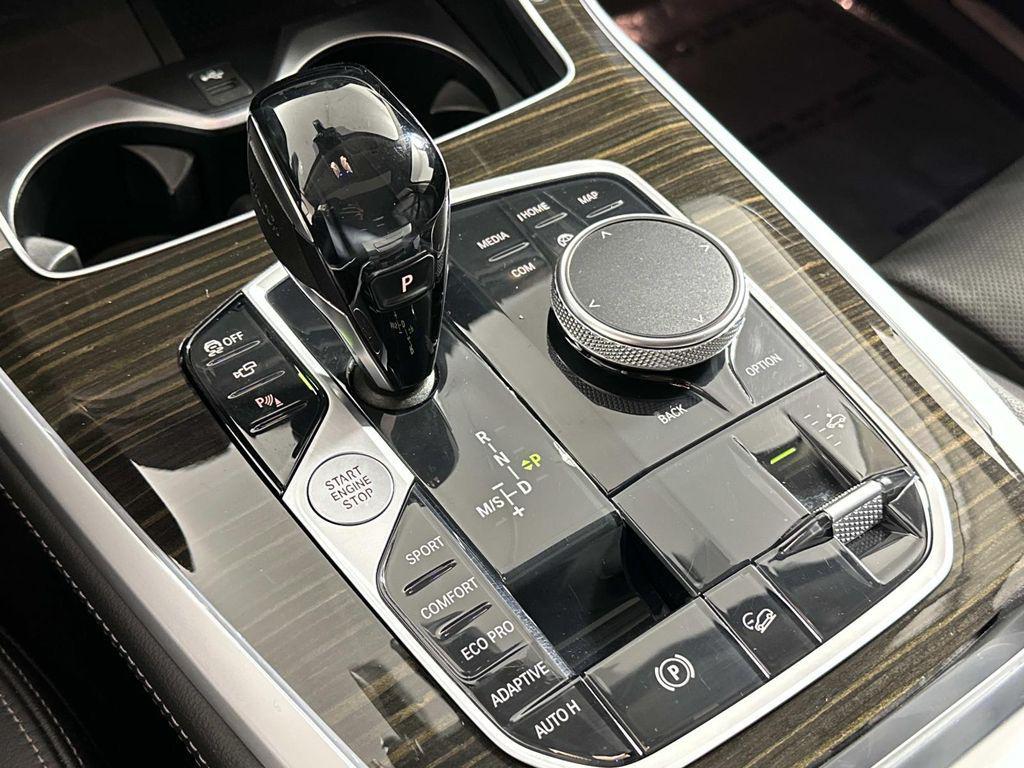 used 2021 BMW X7 car, priced at $43,498