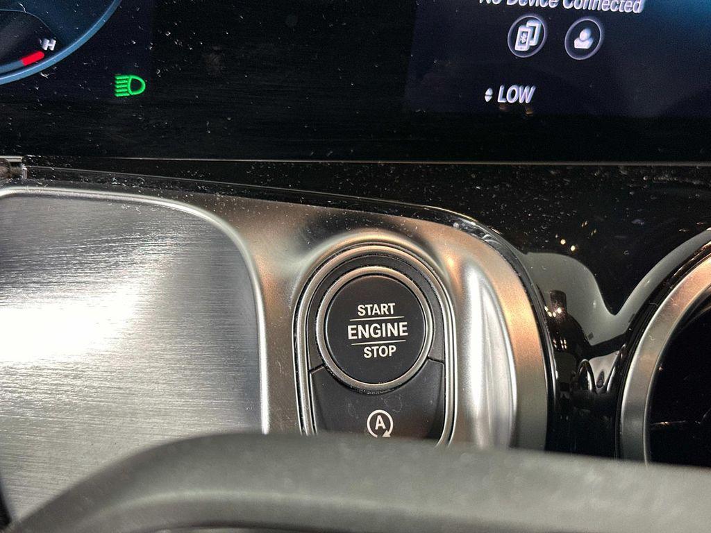 used 2020 Mercedes-Benz GLB 250 car, priced at $21,098