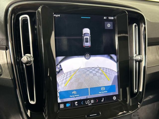 used 2024 Volvo XC40 car, priced at $35,498
