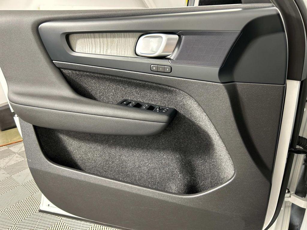 used 2024 Volvo XC40 car, priced at $33,698