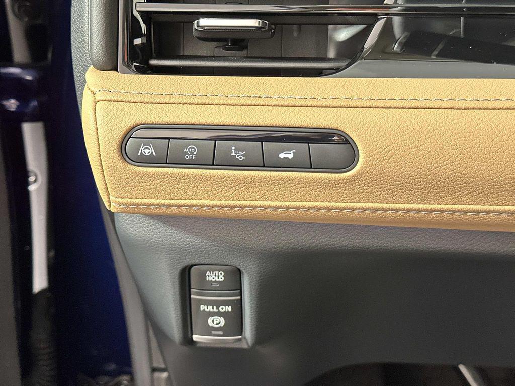 new 2025 INFINITI QX80 car, priced at $87,950