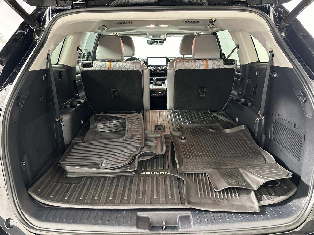 used 2023 Toyota Highlander Hybrid car, priced at $36,000
