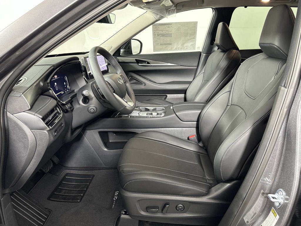 new 2026 INFINITI QX60 car, priced at $53,559