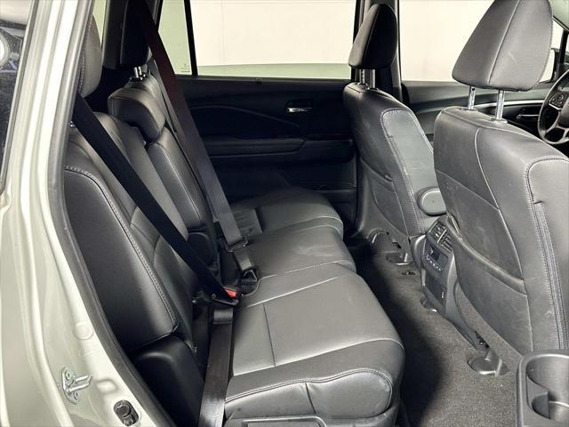 used 2021 Honda Pilot car, priced at $29,894