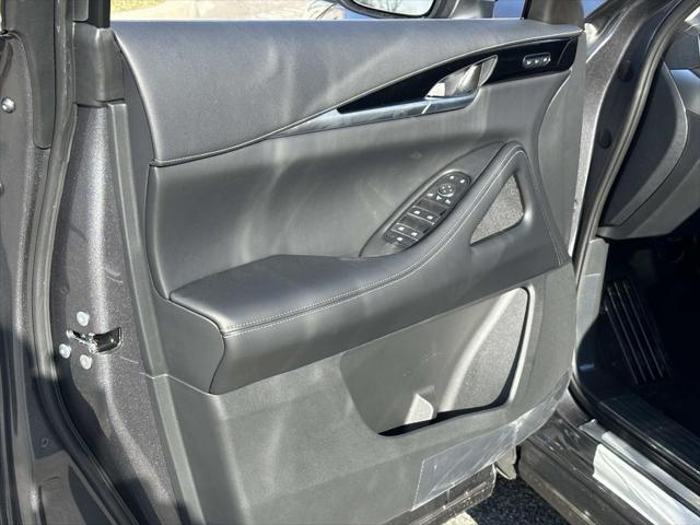 new 2025 INFINITI QX60 car, priced at $50,670