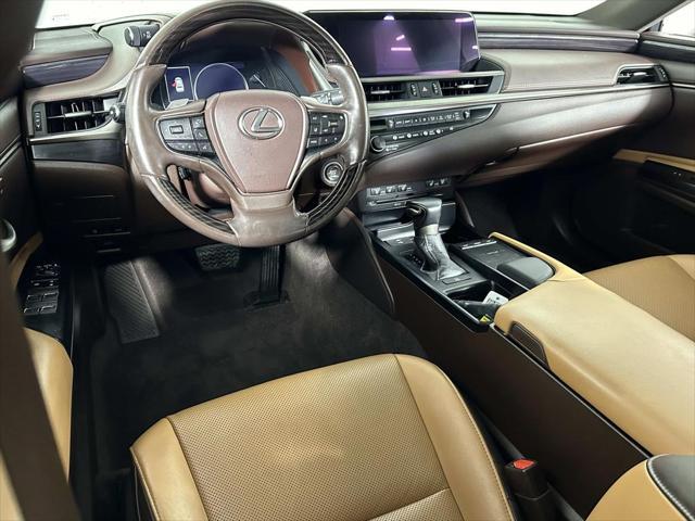 used 2021 Lexus ES 350 car, priced at $33,109