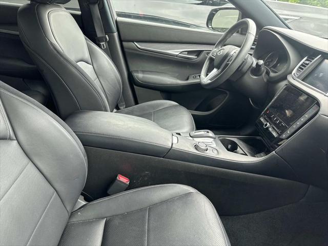 used 2024 INFINITI QX55 car