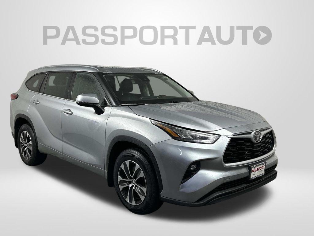 used 2020 Toyota Highlander car, priced at $27,982