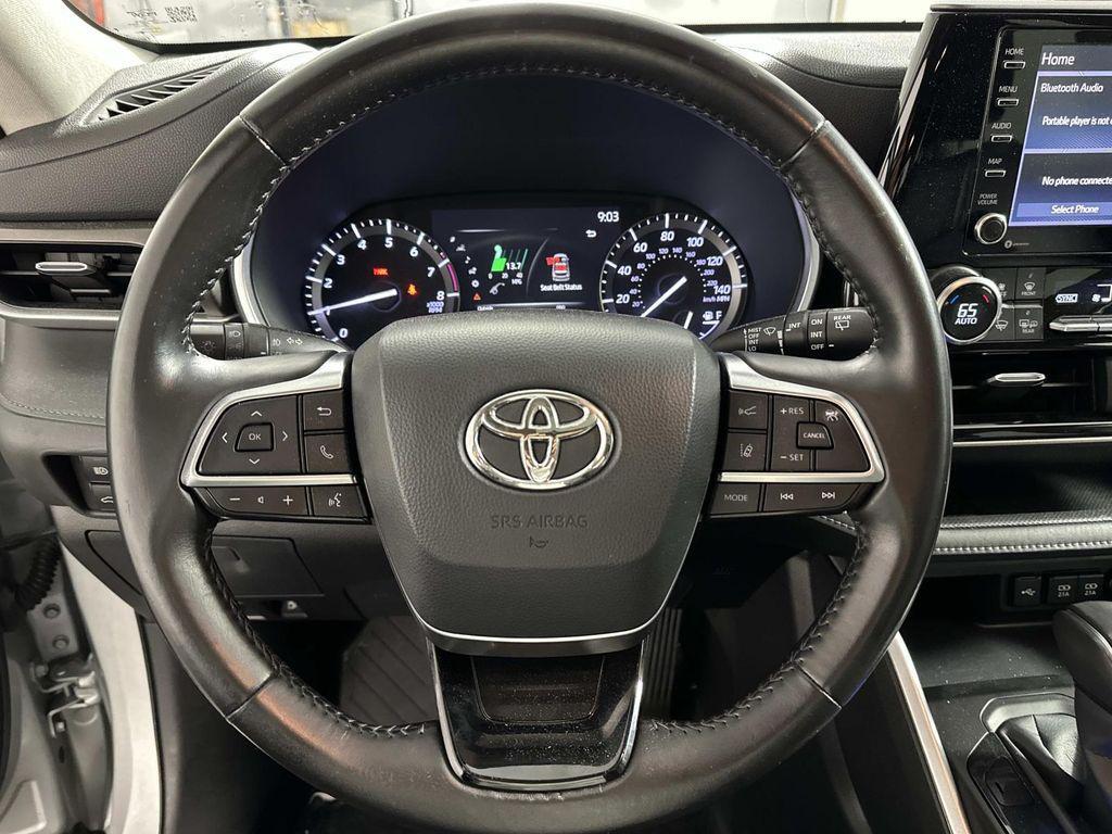 used 2020 Toyota Highlander car, priced at $27,982