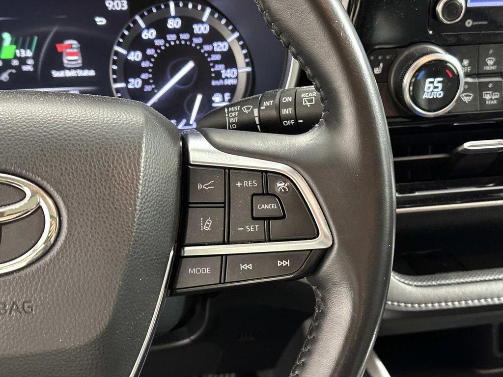 used 2020 Toyota Highlander car, priced at $27,982