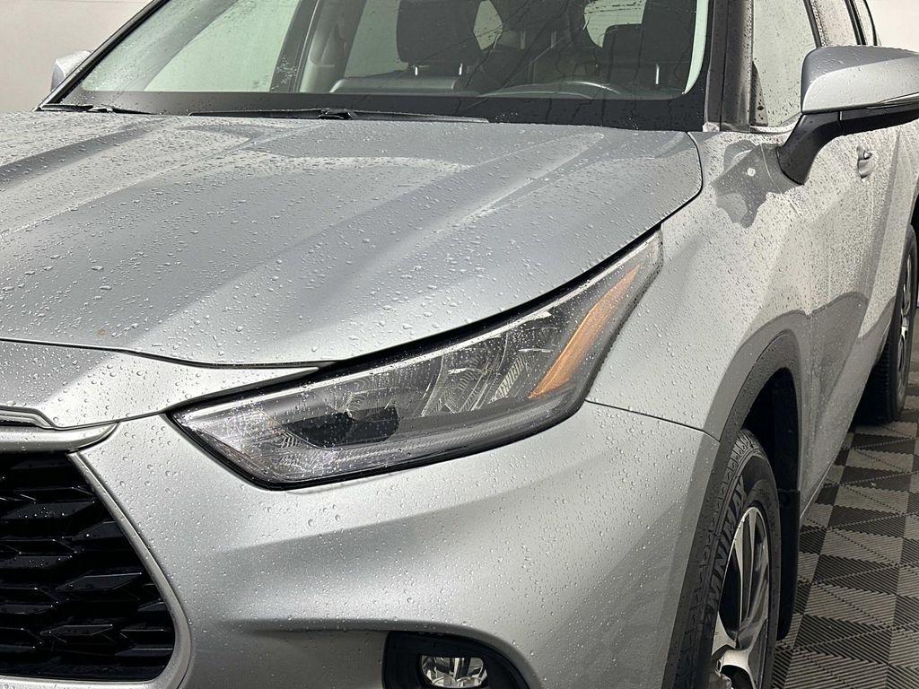 used 2020 Toyota Highlander car, priced at $27,982