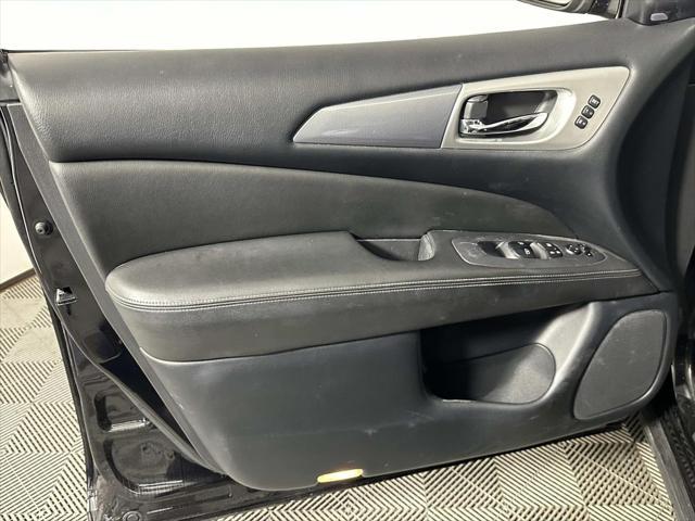 used 2019 Nissan Pathfinder car, priced at $21,926