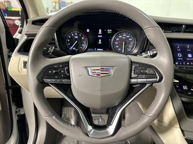 used 2022 Cadillac XT6 car, priced at $40,998