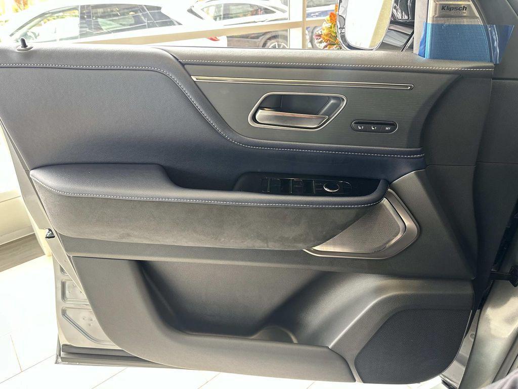 new 2026 INFINITI QX80 car, priced at $95,096