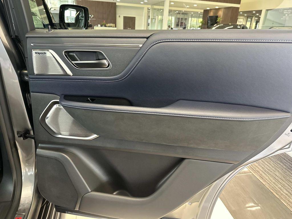 new 2026 INFINITI QX80 car, priced at $95,096