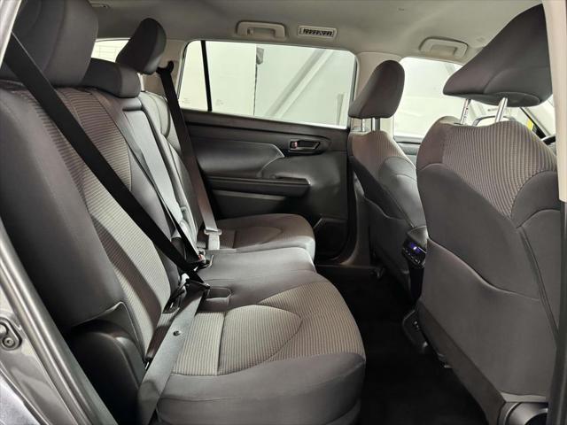 used 2021 Toyota Highlander car, priced at $26,498