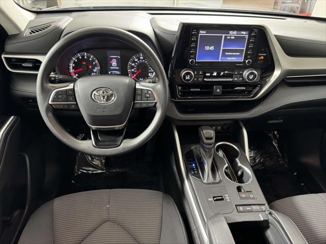 used 2021 Toyota Highlander car, priced at $26,498