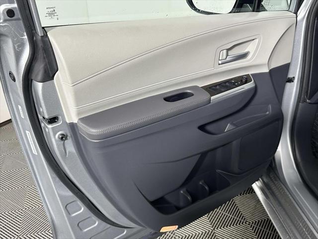 used 2023 Toyota Sienna car, priced at $39,698