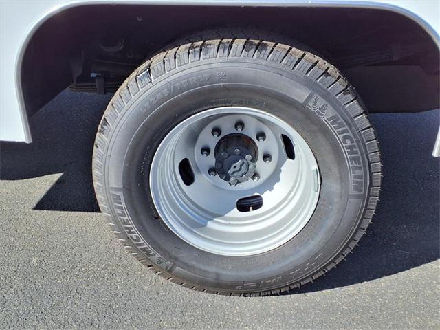 new 2024 Ford F-350 car, priced at $74,378