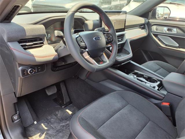 new 2025 Ford Explorer car, priced at $59,960