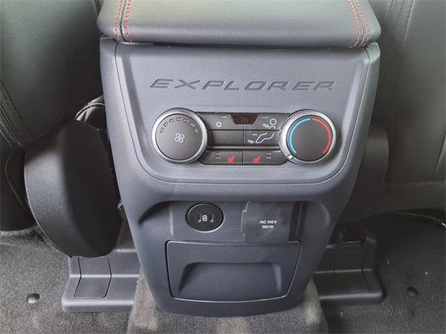 new 2025 Ford Explorer car, priced at $59,960