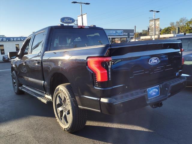 new 2024 Ford F-150 Lightning car