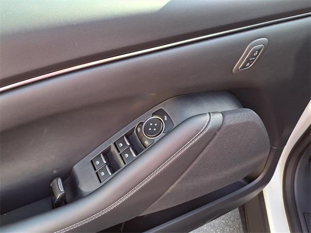 new 2025 Ford Mustang Mach-E car