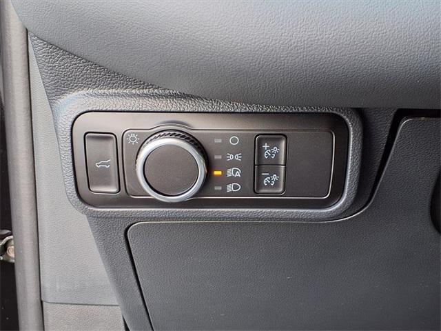 new 2025 Ford Explorer car, priced at $39,405