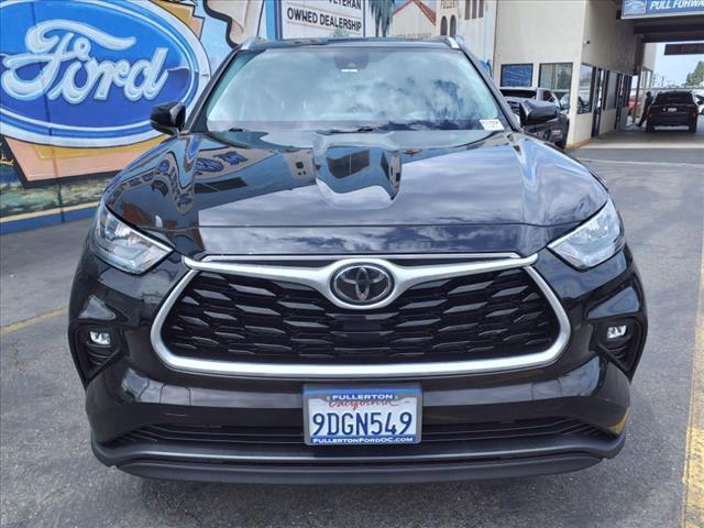 used 2020 Toyota Highlander car, priced at $28,970