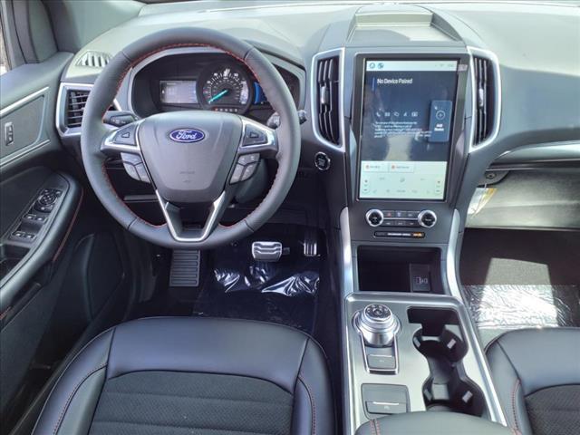 new 2024 Ford Edge car, priced at $42,805