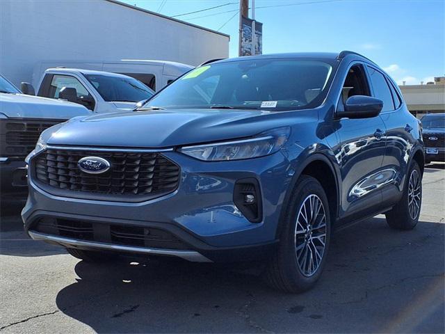 new 2025 Ford Escape PHEV car, priced at $33,395