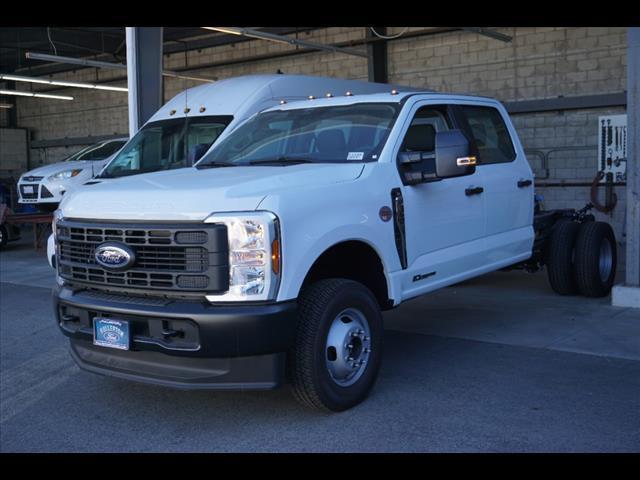 new 2024 Ford F-350 car