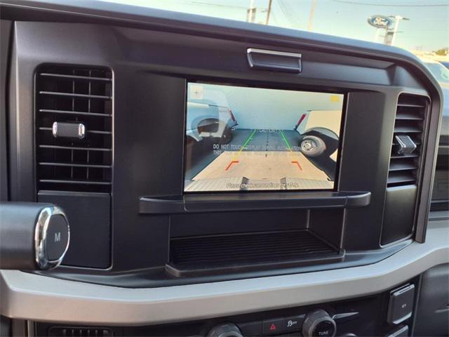 new 2025 Ford F-250 car, priced at $49,915