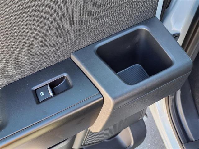 new 2025 Ford F-150 car, priced at $50,915