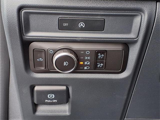 new 2025 Ford F-150 car, priced at $53,285