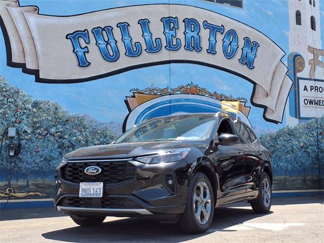 used 2023 Ford Escape car, priced at $27,999