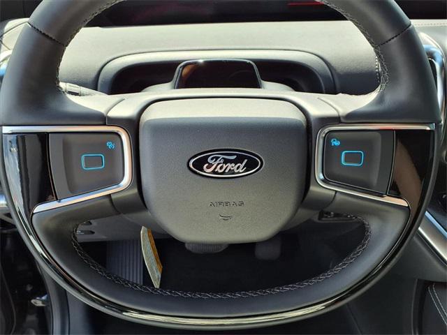 new 2025 Ford Expedition car, priced at $83,985